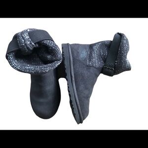 UGG Cambridge Metallic Dk. Gray Ankle Sweater Bootie 7M Suede Rib Knit Buckle